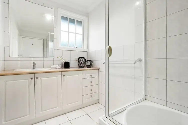 Sixth view of Homely unit listing, 4/40 Durham Road, Surrey Hills VIC 3127