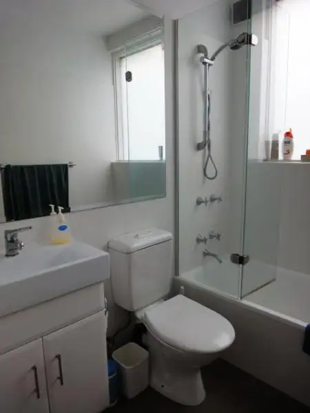 Fourth view of Homely apartment listing, 1/27 Grove Road, Hawthorn VIC 3122