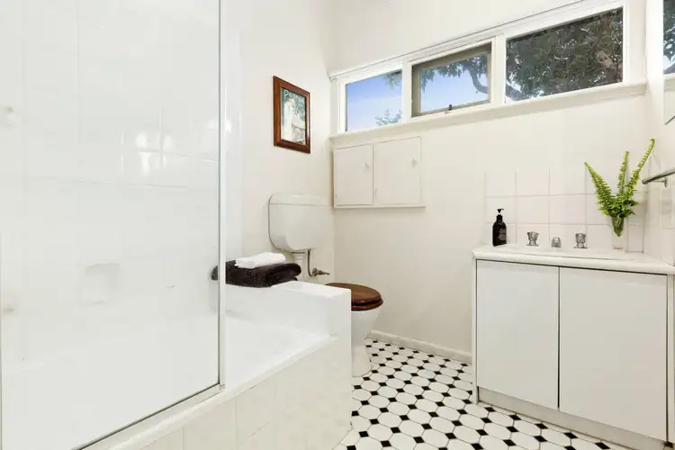 Fourth view of Homely house listing, 5 Barbara Street, Mont Albert North VIC 3129