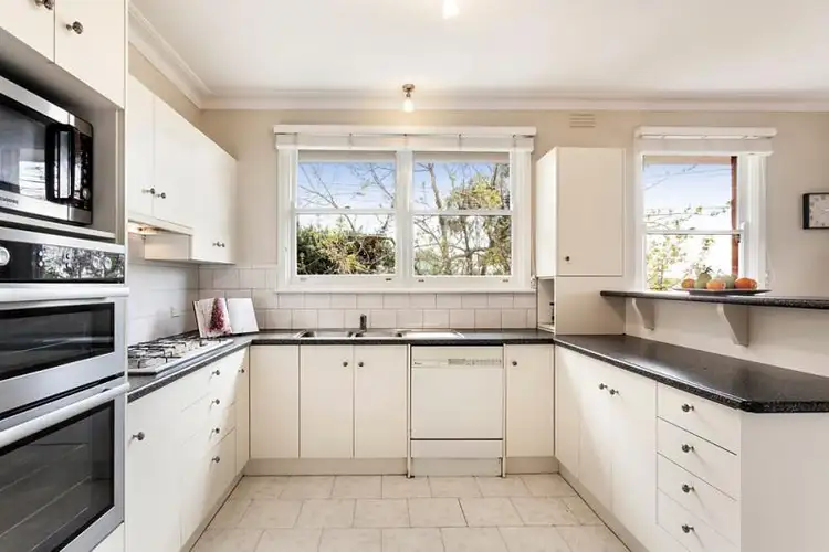Fourth view of Homely unit listing, 1/322 Belmore Road, Balwyn VIC 3103