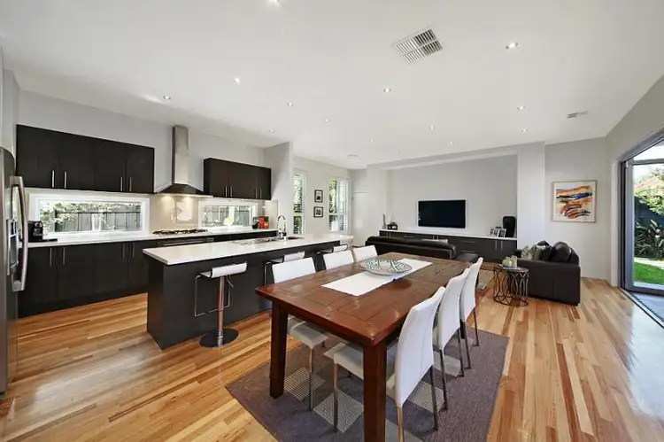 1b Grantham Court, Brighton VIC 3186