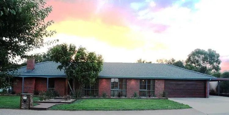 64 Dunrossil Drive