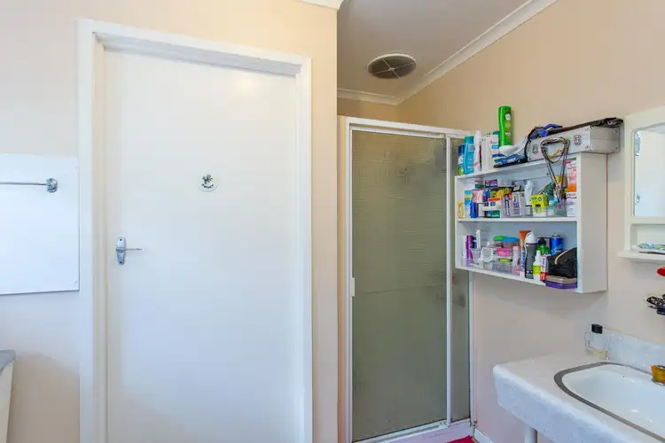 Sixth view of Homely unit listing, 1/4 Mauger Street, Wendouree VIC 3355
