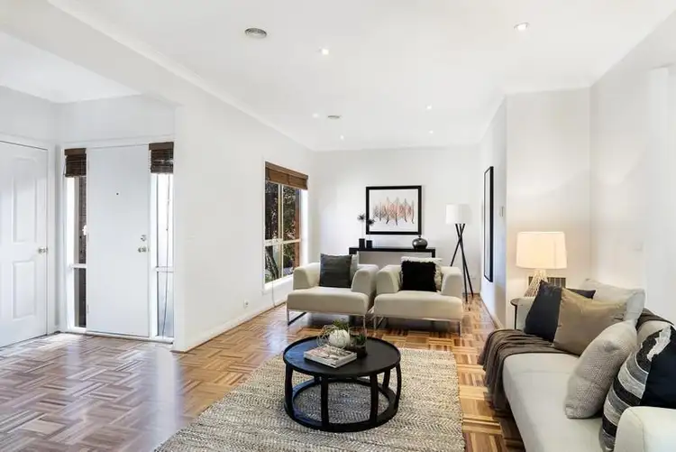 Second view of Homely villa listing, 4/9 Mackay Avenue, Glen Huntly VIC 3163