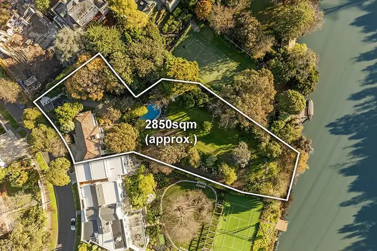 Second view of Homely house listing, 15 Yarradale Road, Toorak VIC 3142