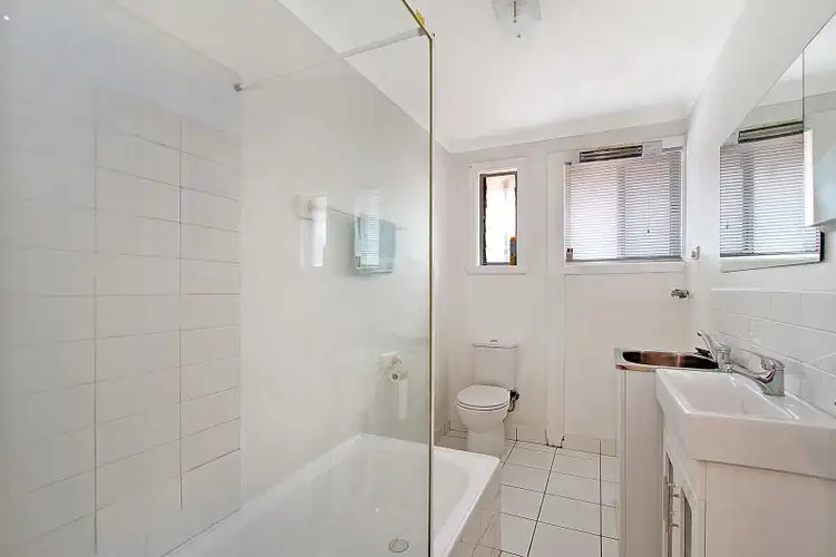 Sixth view of Homely unit listing, 3/2 Railway Parade, Bayswater VIC 3153