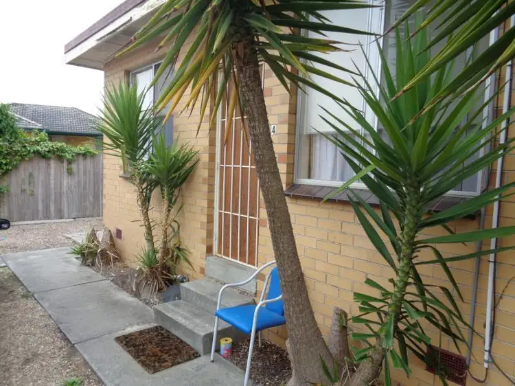4/10 Susan Court, Morwell VIC 3840