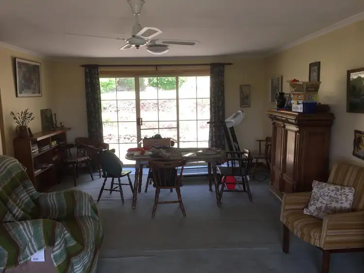 Fifth view of Homely house listing, 3 Leura Court, Camperdown VIC 3260