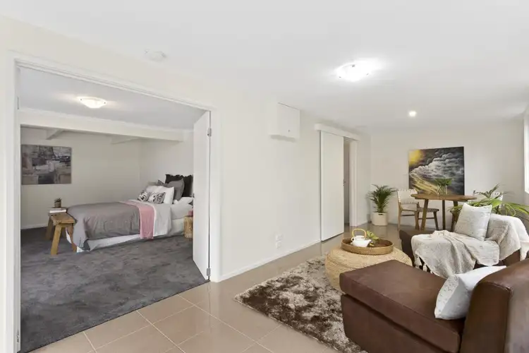Sixth view of Homely house listing, 10 Seaview Road, Frankston South VIC 3199