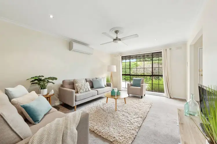 2/44 Beaufort Road, Croydon VIC 3136