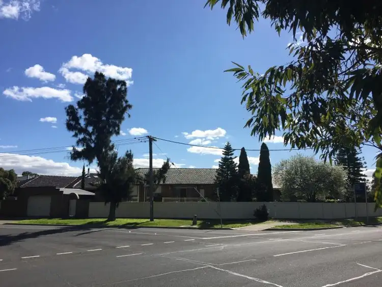 87 Arthur Street, St Albans VIC 3021