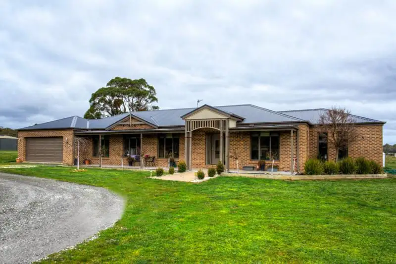 Main view of Homely rural property listing, 8 Bothe Place, Haddon VIC 3351