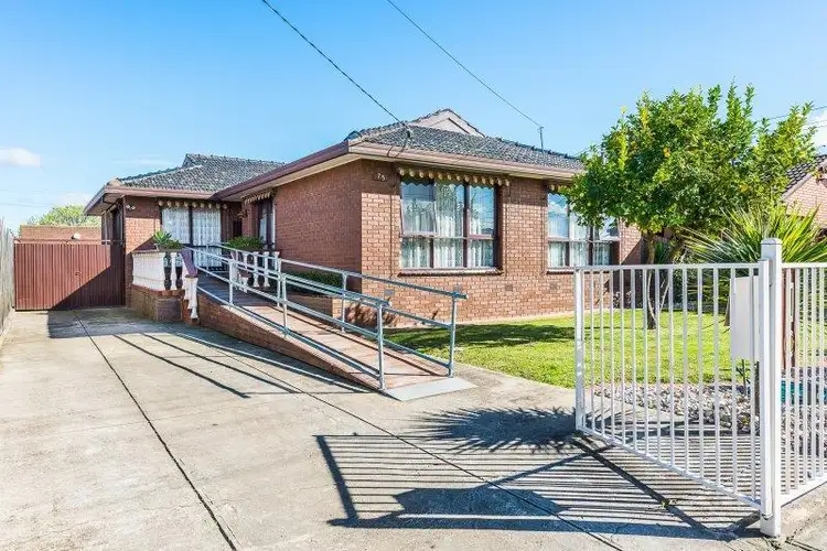 75 Mulhall Drive, St Albans VIC 3021