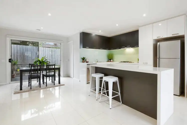 Third view of Homely unit listing, 2/3 Kingsclere Street, Vermont VIC 3133
