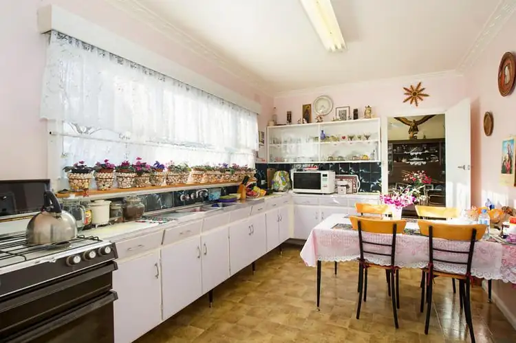 Fourth view of Homely house listing, 3 Maxwell Court, Blackburn South VIC 3130