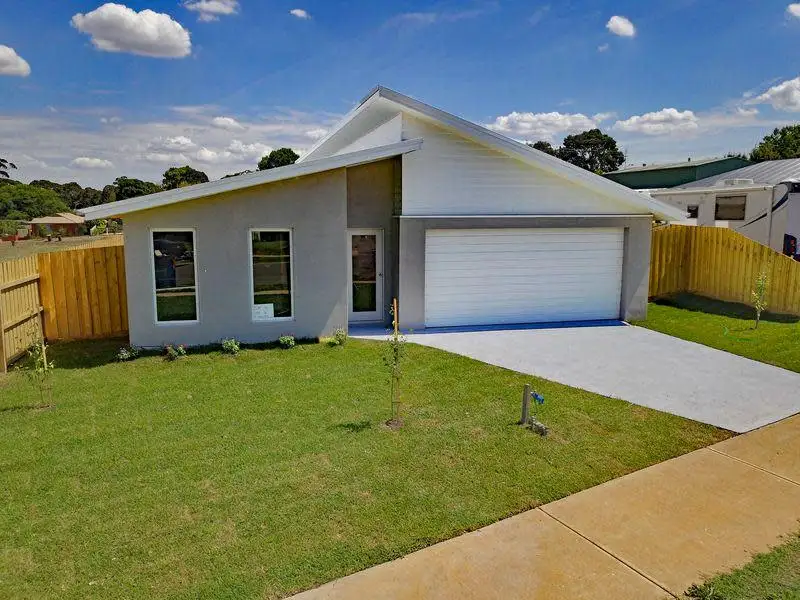 Main view of Homely house listing, 14 Hogan Court, Drouin VIC 3818