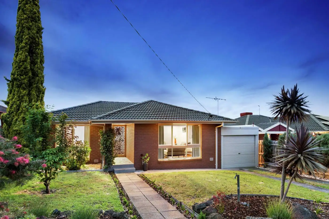 Main view of Homely house listing, 5 Dalbeattie Drive, Clarinda VIC 3169