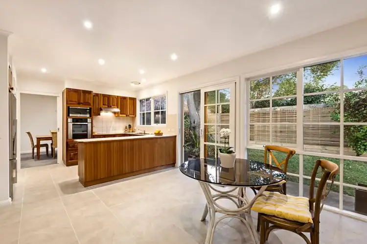 Third view of Homely house listing, 2/12 Penllyne Avenue, Vermont VIC 3133