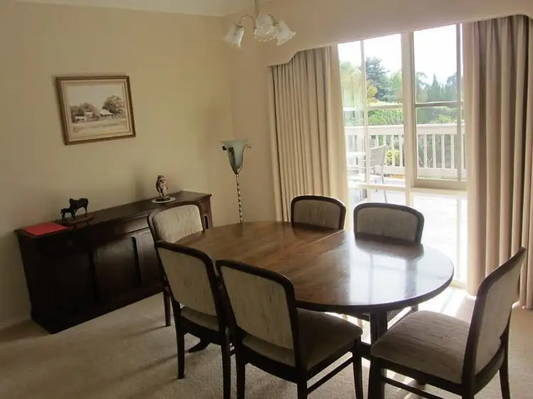 Fifth view of Homely house listing, 8 Waratah Court, Drouin VIC 3818