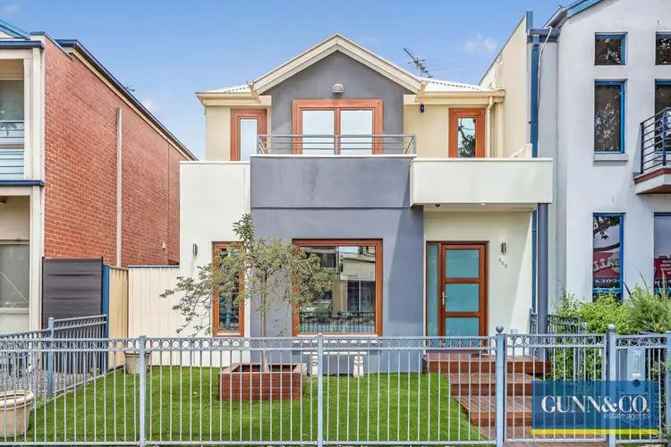 303 Melbourne Road, Newport VIC 3015