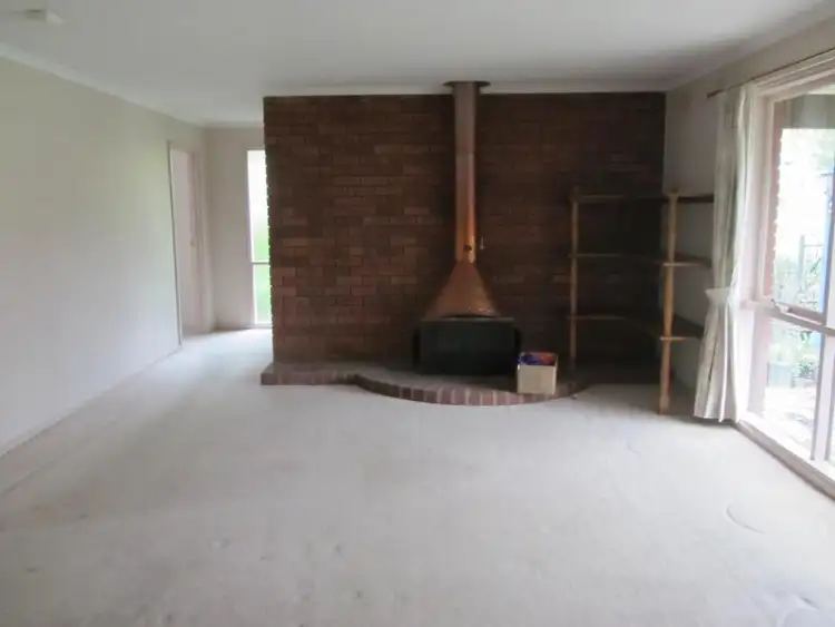 Fifth view of Homely house listing, 10 Gerrard Street, Drouin VIC 3818