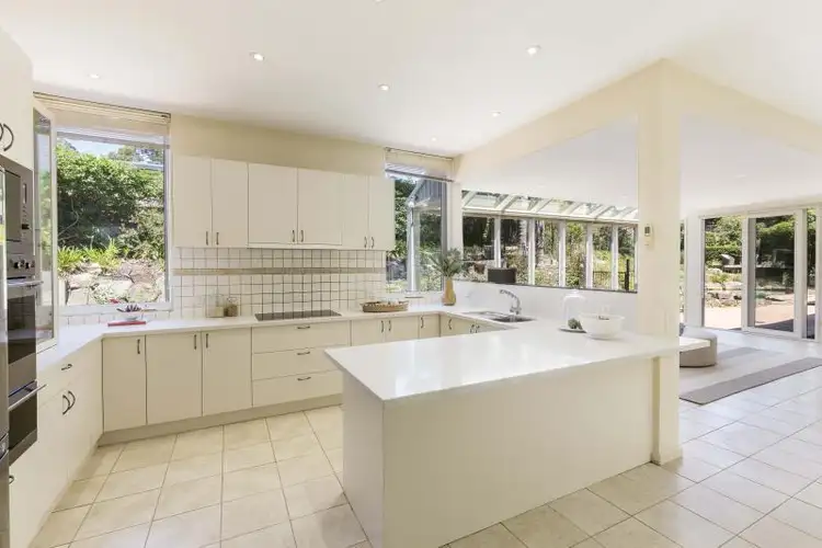 Fourth view of Homely house listing, 2 Orchard Lane, Mount Eliza VIC 3930