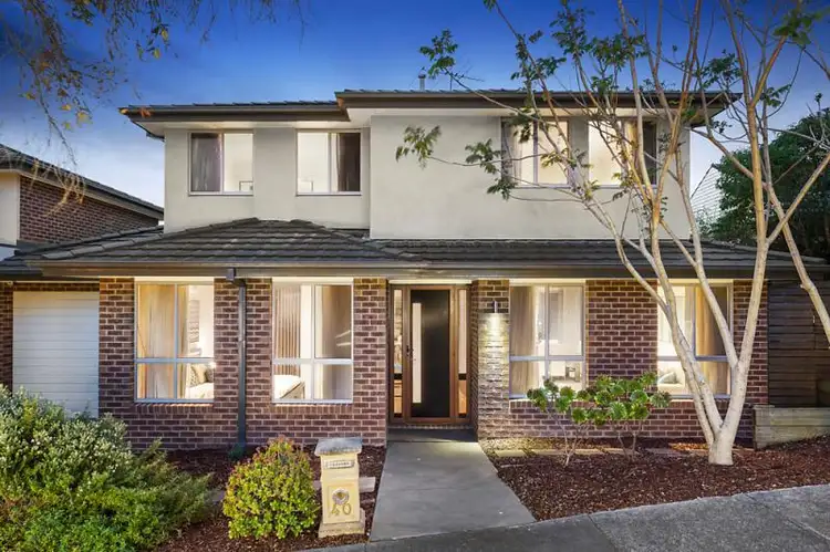 2/40 Winbirra Parade, Ashwood VIC 3147