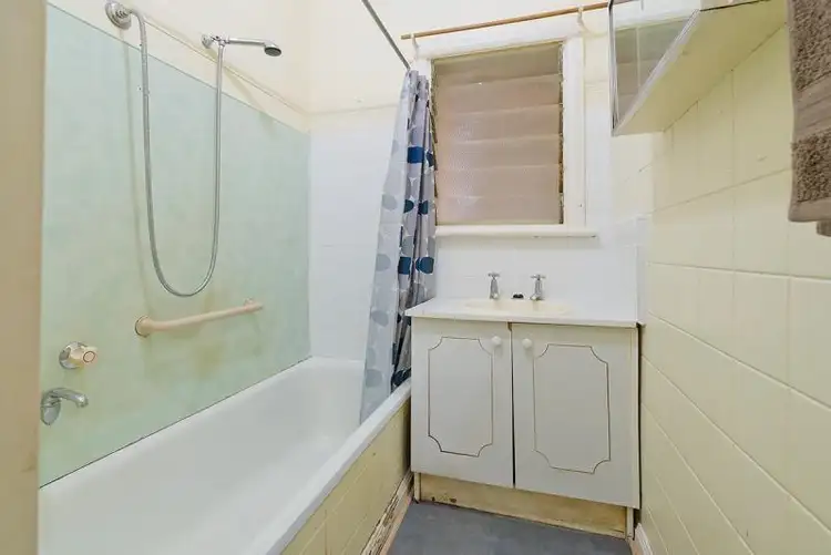 Sixth view of Homely house listing, 4 Woodman Street, Castlemaine VIC 3450