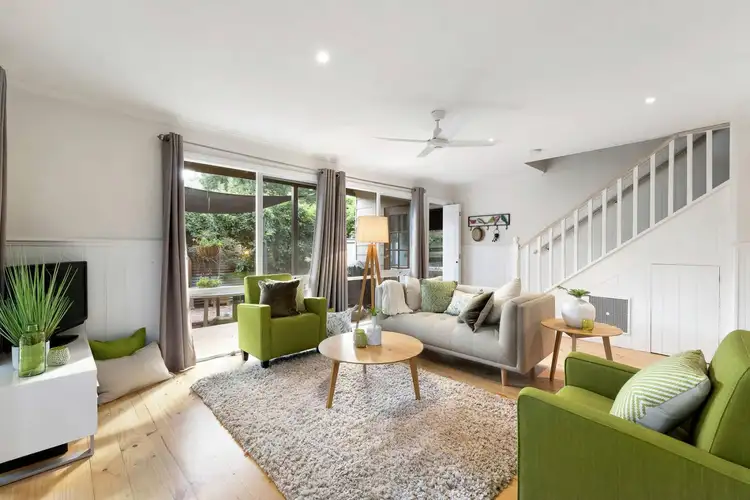 Second view of Homely unit listing, 2/6 Grigg Avenue, Vermont VIC 3133