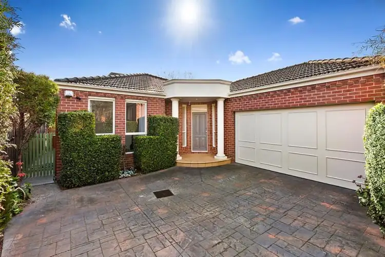 Main view of Homely unit listing, 2/38 Aylmer Street, Balwyn North VIC 3104