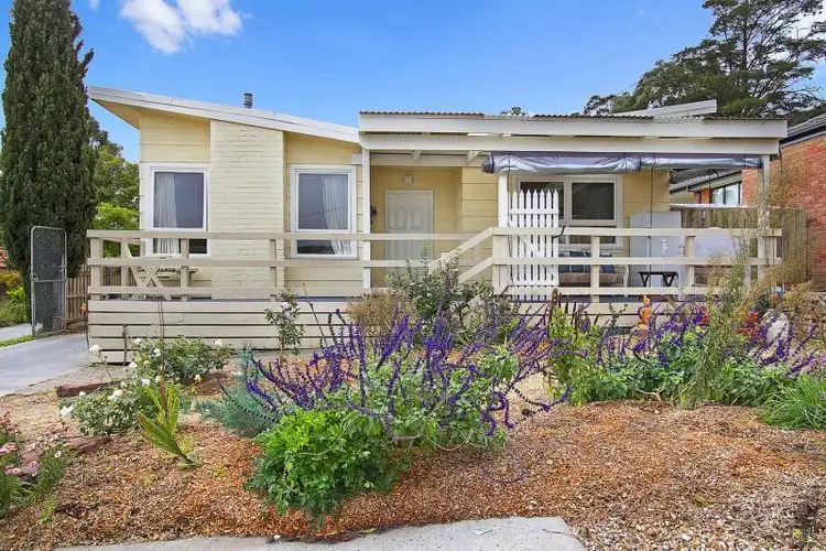 Main view of Homely unit listing, 1/31 Veronica Street, Ferntree Gully VIC 3156