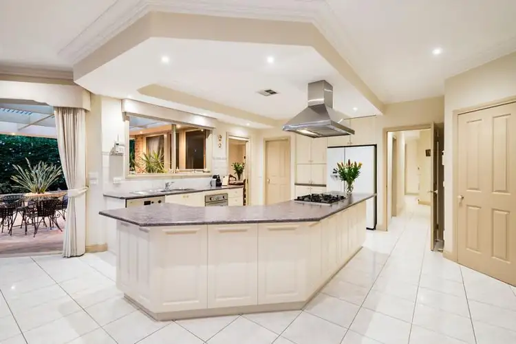 Fifth view of Homely house listing, 6 Minkell Court, Wantirna VIC 3152