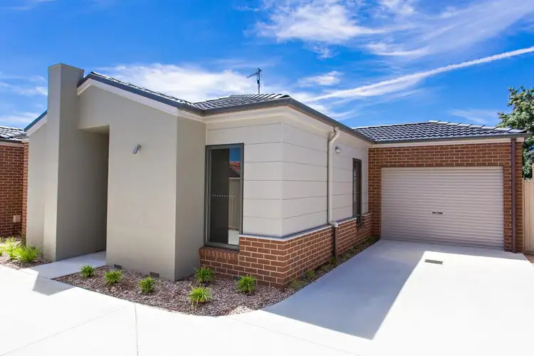 3/33 Yarrowee Street, Sebastopol VIC 3356