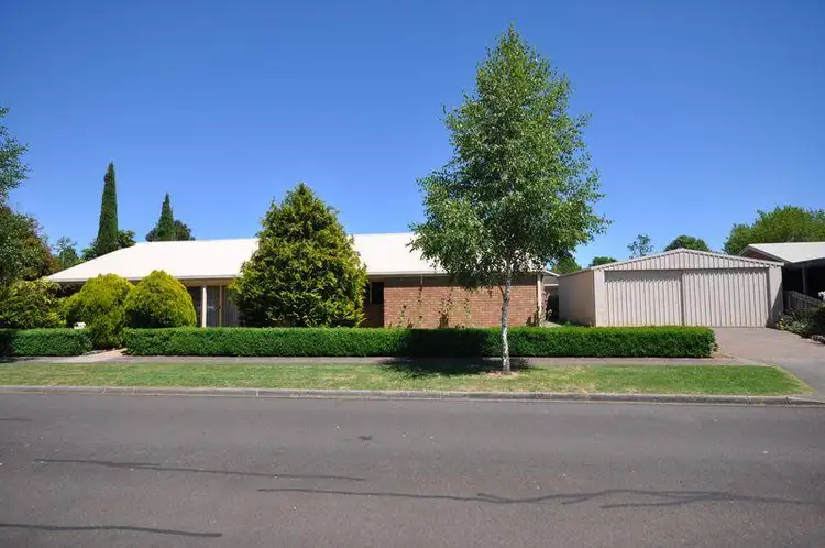 17 Melanie Drive, Warragul VIC 3820