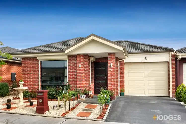 24 Ventasso Street, Clyde North VIC 3978