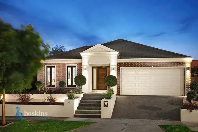 4 Brook Place, Ringwood North VIC 3134