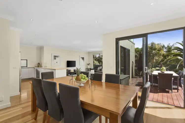 Fourth view of Homely house listing, 14 Woodlands Grove, Frankston VIC 3199
