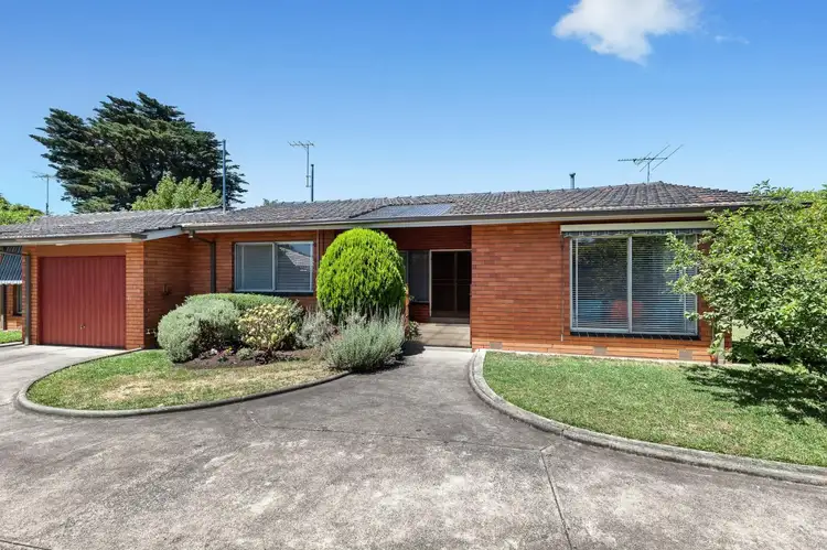 1/18 Clapham Street, Balwyn VIC 3103