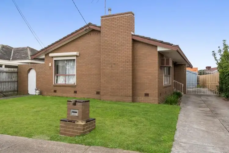 48 Chedgey Drive, St Albans VIC 3021