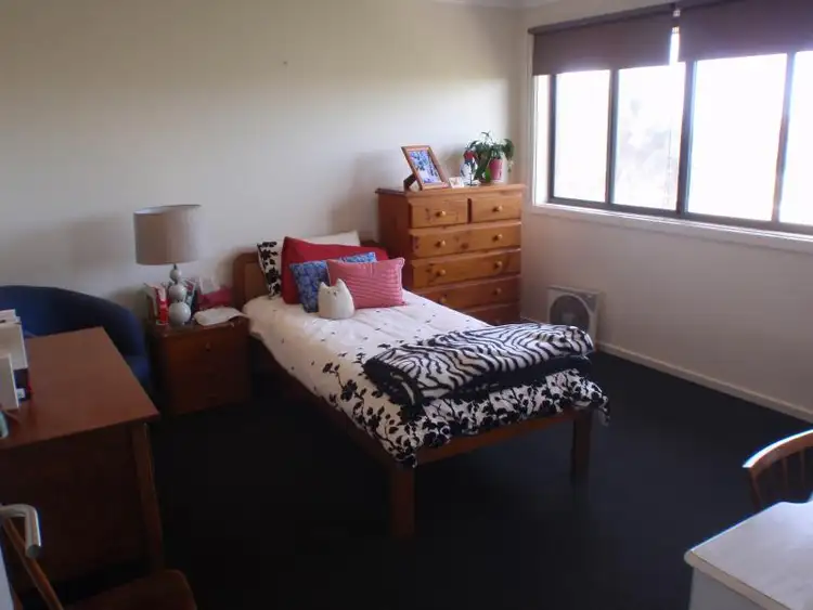 Seventh view of Homely townhouse listing, 19 Callista Circuit, Taylors Hill VIC 3037