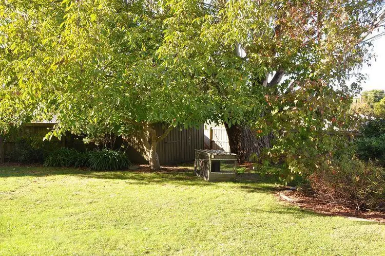 Seventh view of Homely house listing, 4 Need Court, Warragul VIC 3820