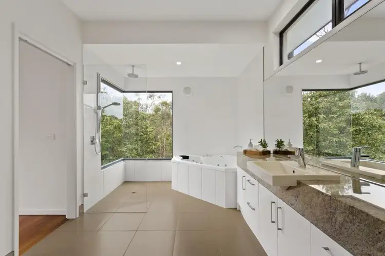 Fifth view of Homely house listing, 10 Seaview Road, Frankston South VIC 3199