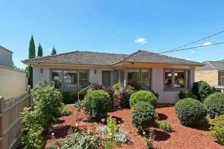 1/12 Elizabeth Street, Doncaster East VIC 3109