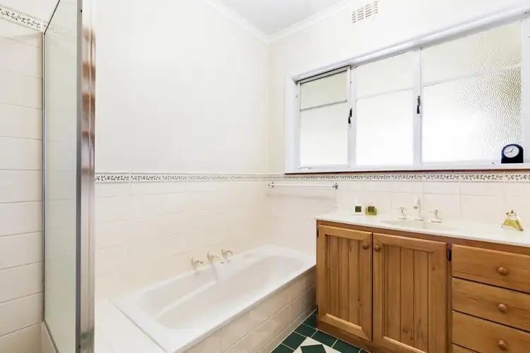 Fourth view of Homely house listing, 5 Second Avenue, Box Hill North VIC 3129