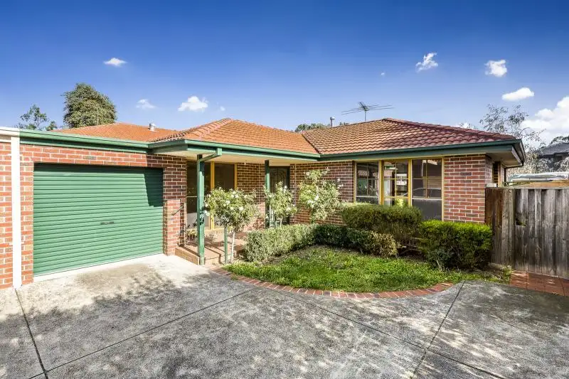 Main view of Homely unit listing, 2/17 Montpellier Road, Burwood VIC 3125