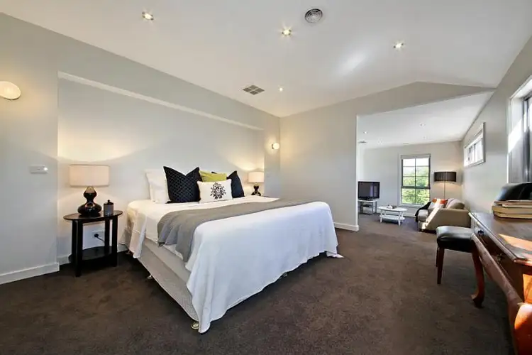 Fifth view of Homely house listing, 1b Grantham Court, Brighton VIC 3186
