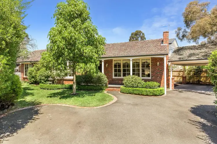48 Roberts Avenue, Box Hill South VIC 3128