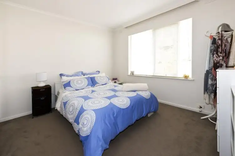 Fourth view of Homely apartment listing, 2/33 Fulton Street, St Kilda East VIC 3183