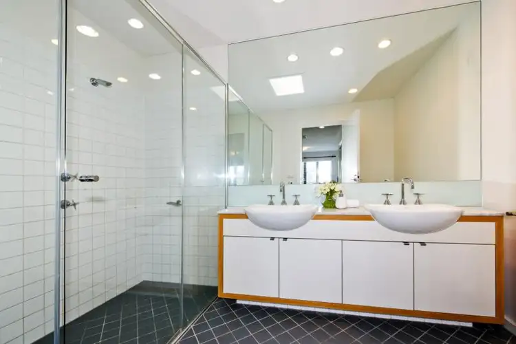 Sixth view of Homely house listing, 18 Beacon Vista, Port Melbourne VIC 3207