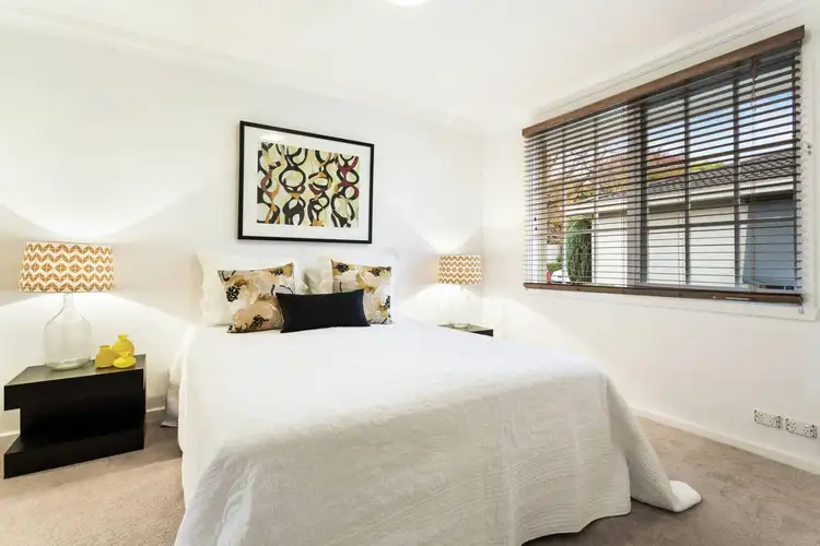 Fifth view of Homely unit listing, 4/40 Durham Road, Surrey Hills VIC 3127